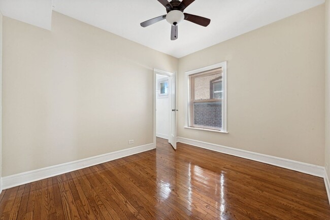 Photo - 7746 S East End Ave