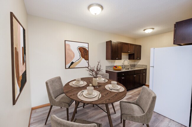 Photo - Park Place Apartments
