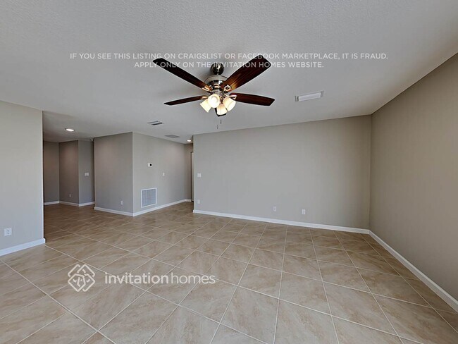 Photo - 244 SW Aubudon Ave