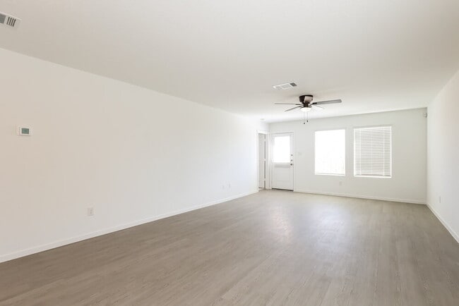 Photo - 1822 Musk Rose