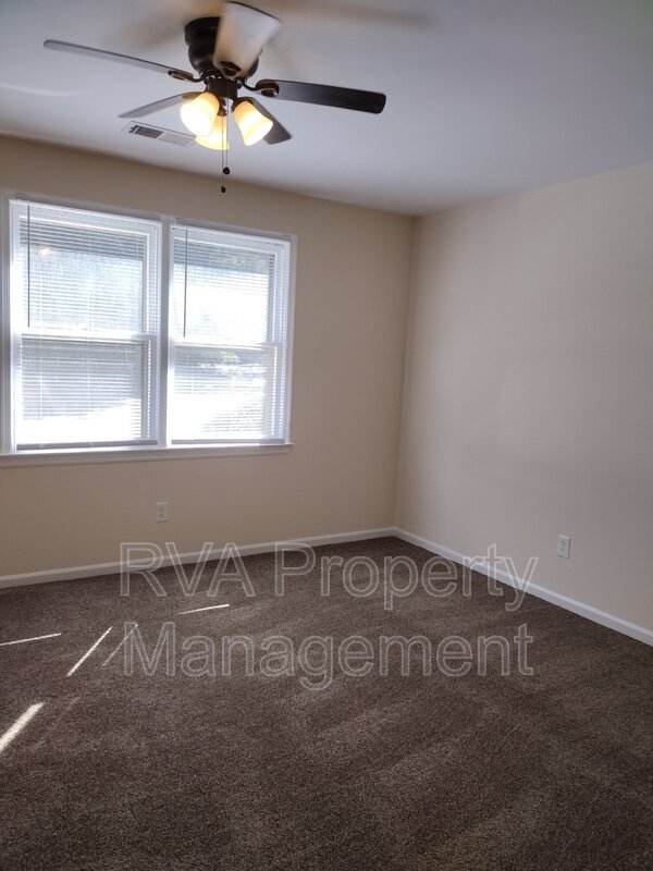 Photo - 5300 Jovern Dr Unit 5300