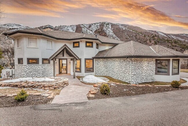 Photo - 26513 CO-82 Unidad ID1018159P