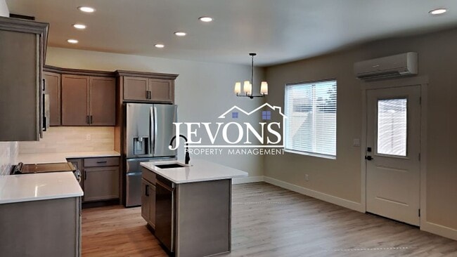 Building Photo - 413 S 97th Ave Unit 3 Rental