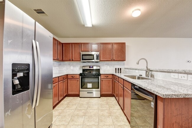 Photo - 3223 Zephyr Glen Way