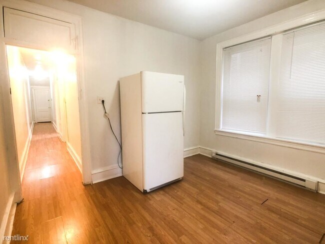 Photo - 1611 N 56th St Unidad A