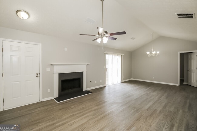 Photo - 358 Autumn Lake Dr