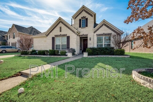 Photo - 2818 Balmoral Dr