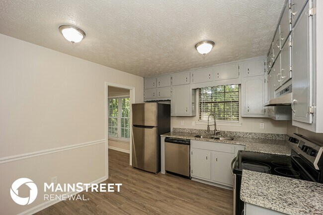 Photo - 140 Hunt Ridge Dr