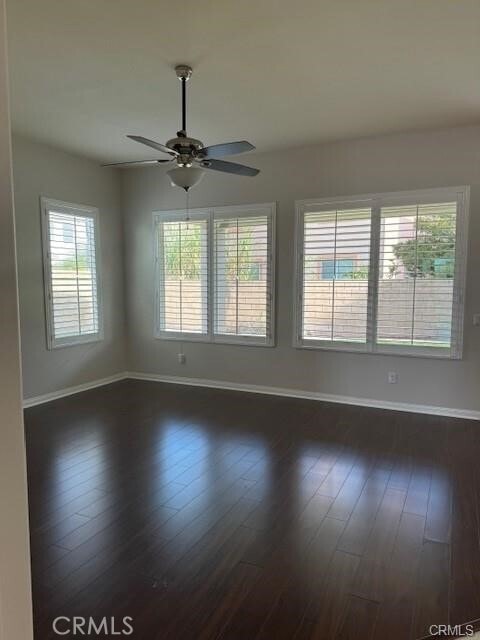 Photo - 8065 Natoma St