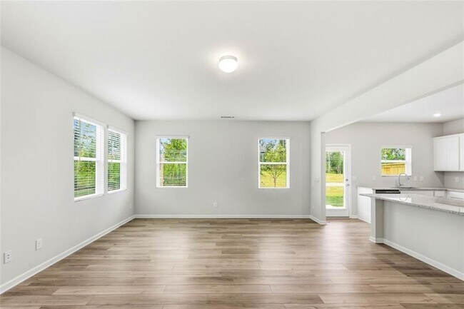 Photo - 54 Umber Ln