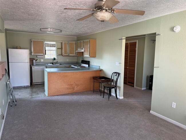 Photo - 3934 Fernwood Dr