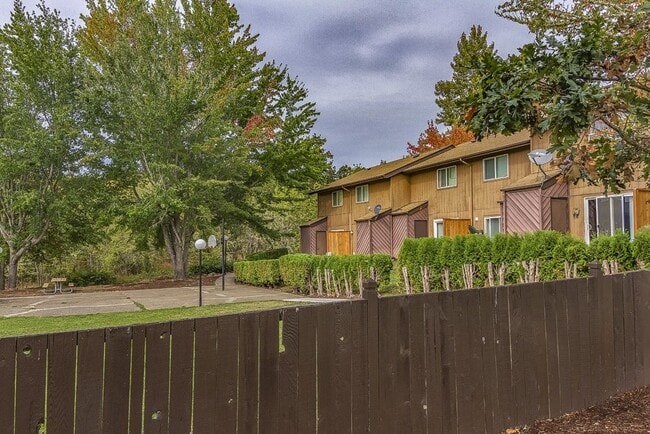 Photo - 501 N Moss St Unit 50