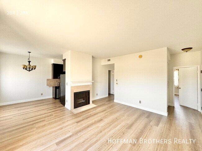 Photo - 3727 Watseka Ave Unit 104A