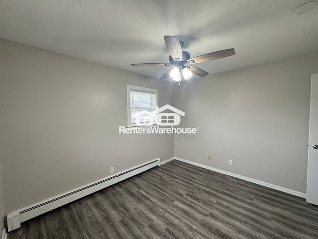 Photo - 114 NW College Ave