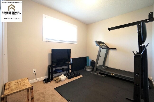 Photo - 15020 79 St NW