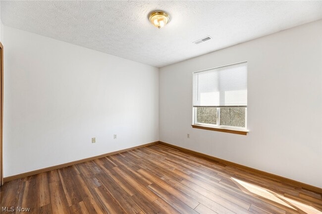 Photo - 1898 Springfield Lake Blvd Unit 207