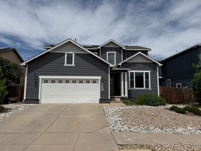 Photo - 6 Bed 4 Bath Home with 3000+ SQFT in Stetson Hills!!!