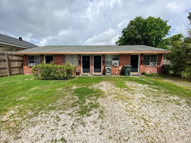 417 6th Street - 417 6th Street Apartment Unit 4
