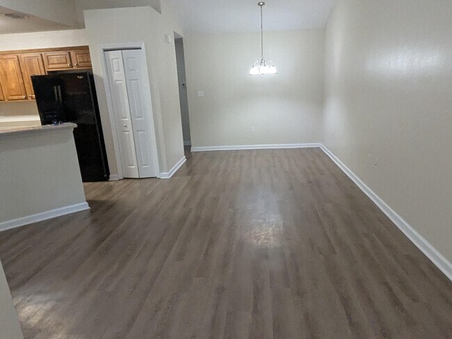 Photo - 2410 Quazar Cir