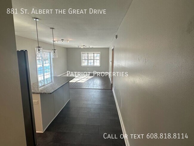 Photo - 881 St Albert the Great Dr