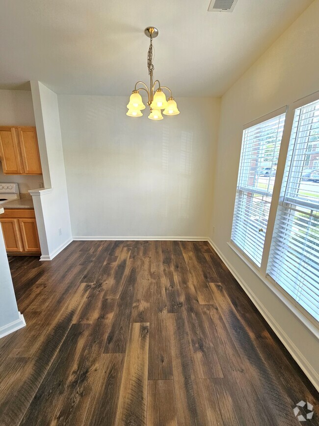 Building Photo - 205 Spring Crossing Cir Rental