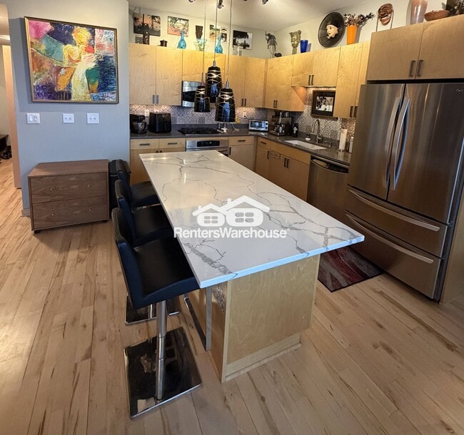 Photo - 215 10th Ave S Unidad 632