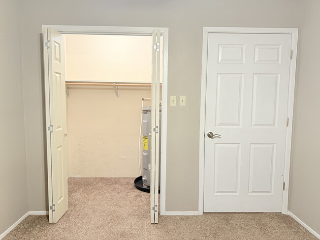 Photo - 401 NE 4th St