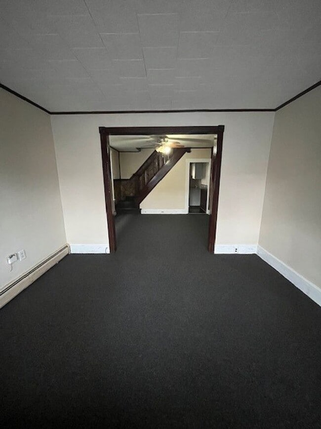 Photo - 3 bed 1 bath