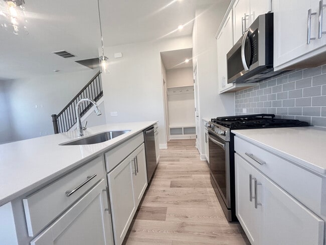 Photo - 714 Kinzer Ave