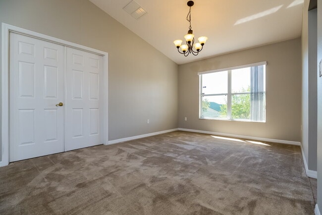 Photo - 1480 Muir Cir