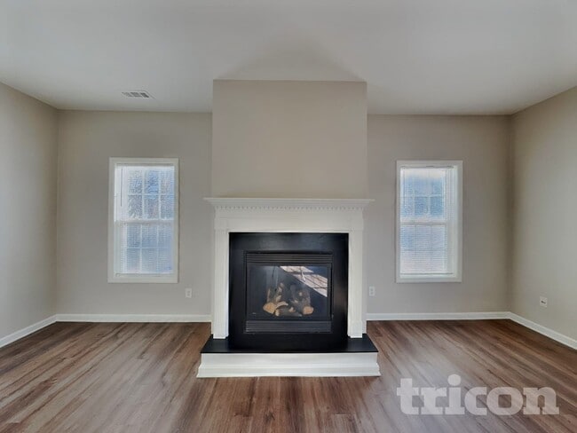 Photo - 5517 Landreaux Dr