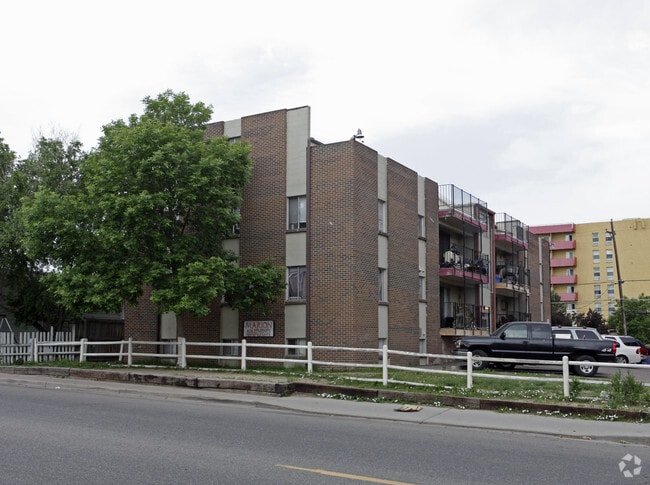 Primary Photo - Marion Apartments