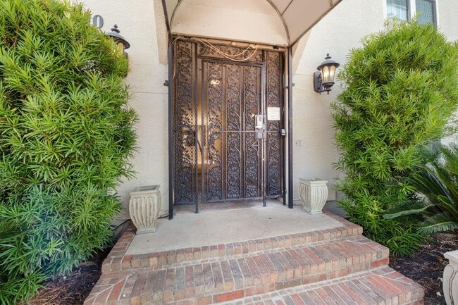 Photo - 910 Duncan Ln Unit 26