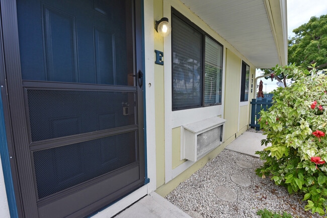 Mango Way Apartments