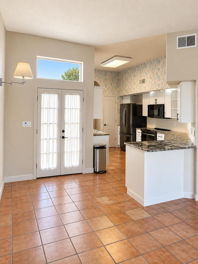 Photo - 9208 Masini Ln NW