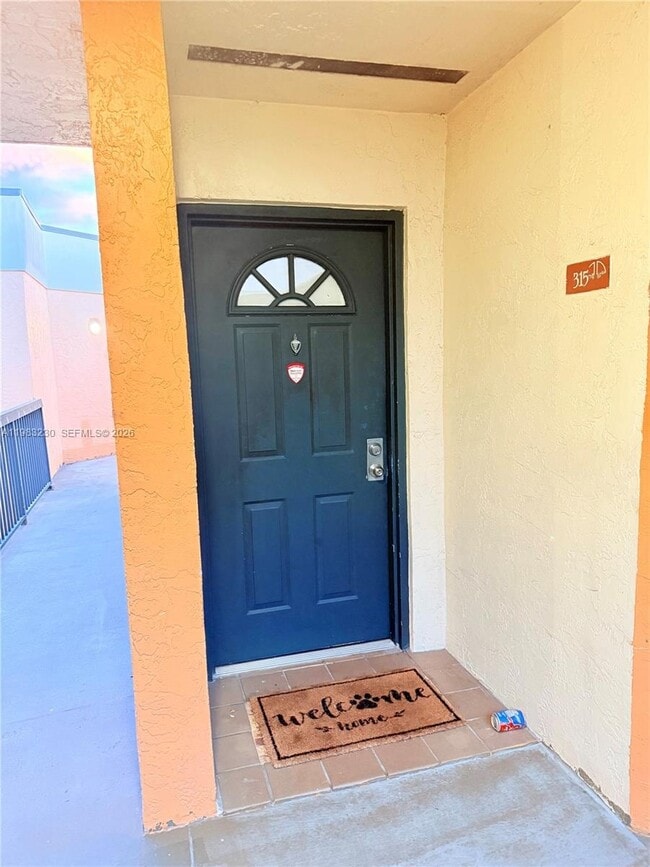 Photo - 6280 NW 186th St Unidad 315