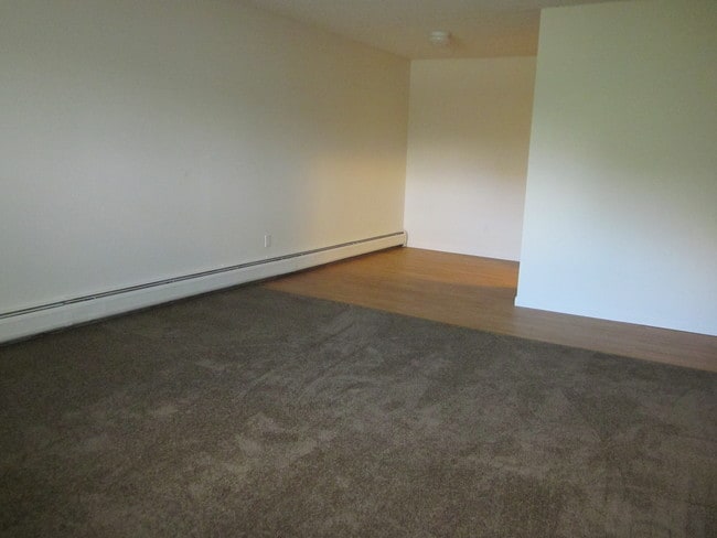 Fairhaven Village Apartments