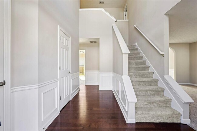 Photo - 1348 Woodcutt Pl