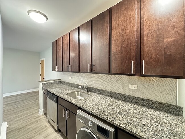 Photo - 708 W Brompton Ave Unidad 01