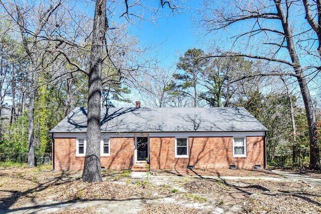 First Two Weeks Rent Free! 3 Bedroom 2 Bat... - First Two Weeks Rent Free! 3 Bedroom 2 Bat... House