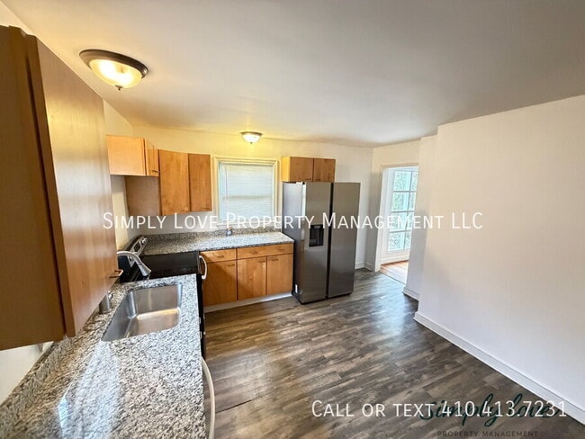 Photo - 4526 Albion Rd