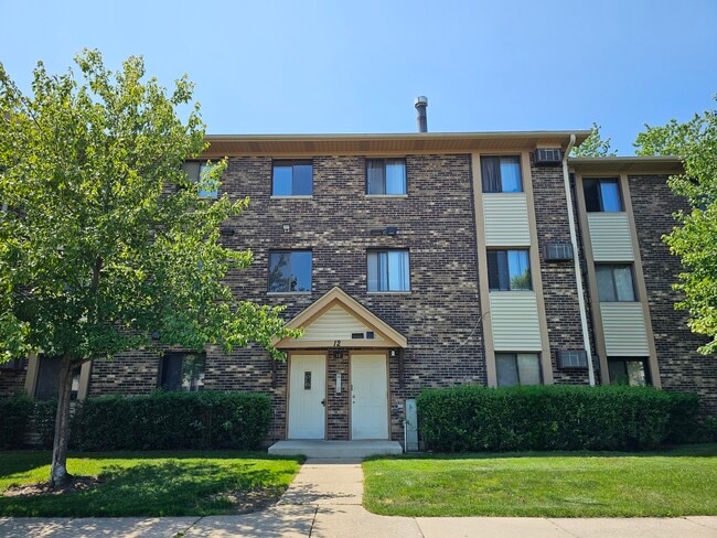 Photo - 12 Parkside Ct Condo Unit 4