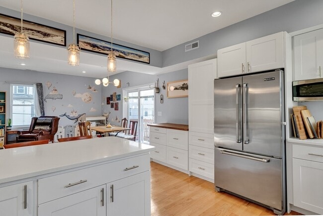 Photo - 104 Holland St Unit 3