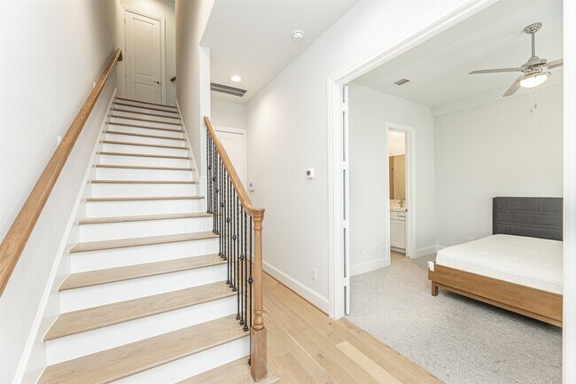 Building Photo - 2028 Waterloo Station Rd Rental