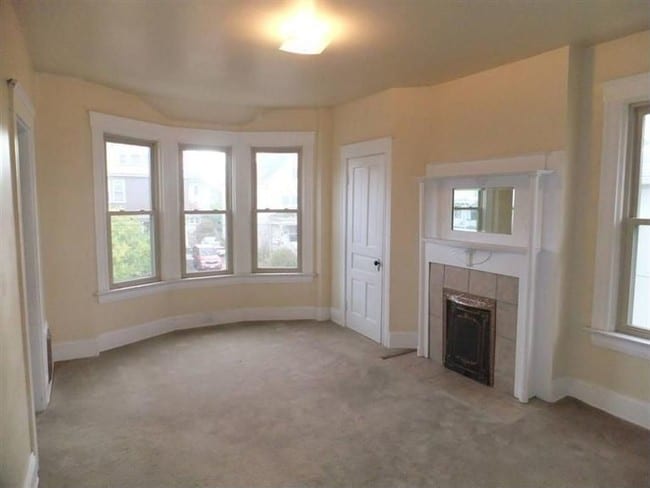 Photo - 2016 Wayland Ave