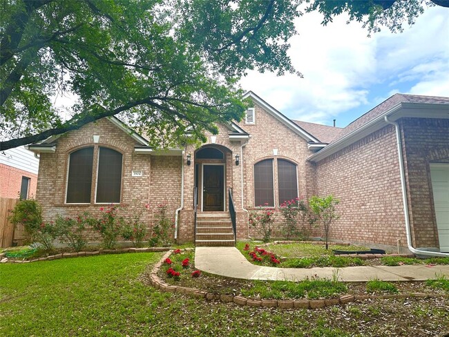 Photo - 1904 Chasewood Dr Casa