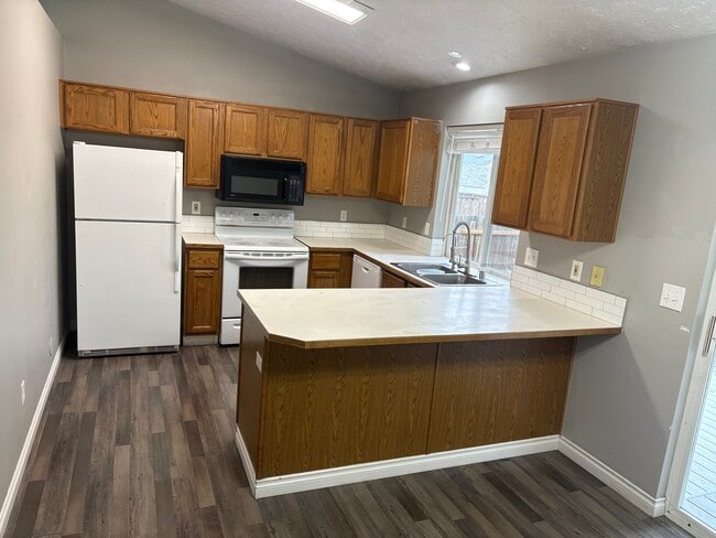 Photo - 1228 W Cleveland Ave