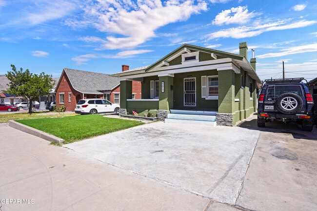 Photo - 4017 Oxford Ave