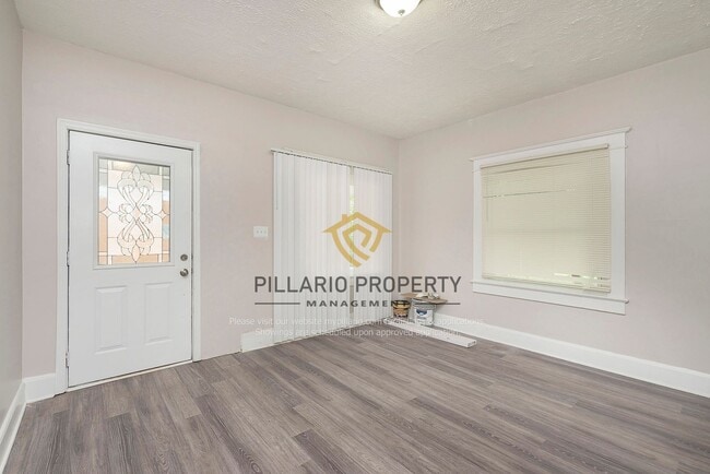 Photo - 3-Bedroom Home Near Tuxedo Park with 2-Car Garage, Available NOW!