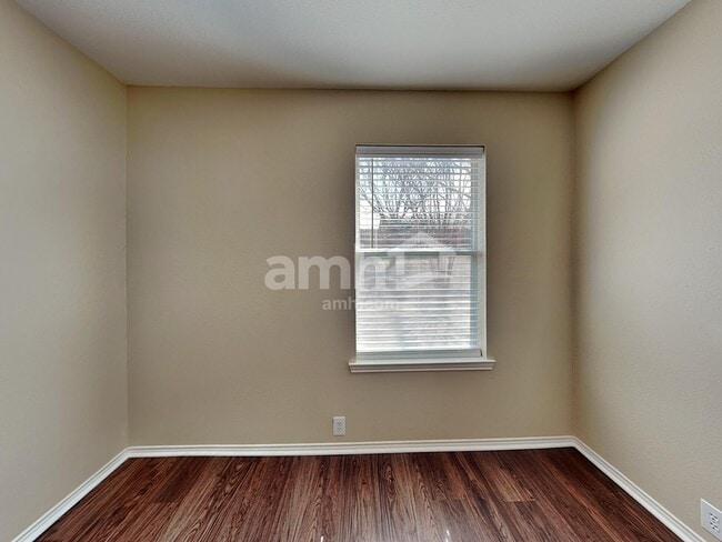 Building Photo - 2502 Quail Ridge Rd